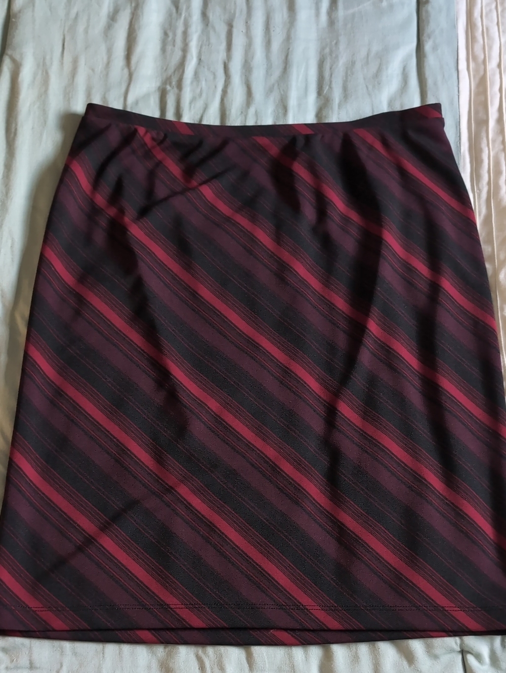 Express Diagonal Stripe Pencil Skirt in Burgundy and Black